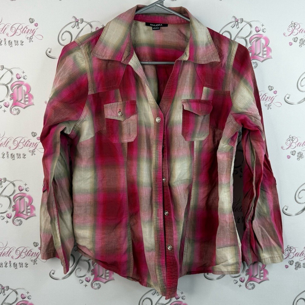 Majora long sleeve button up ombré style Pink and Cream Plaid Button-Up Shirt